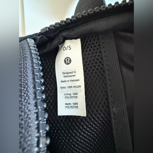 Lululemon everywhere belt bag - Picture 4 of 4